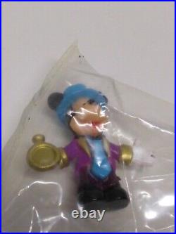 10 miniature Disney Collector Pack Theme Park Series figurines