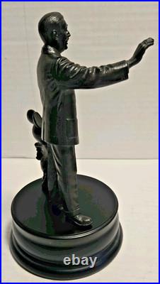 2018 The Art Disney Theme Parks Walt Mickey Mouse Partners 9 inch Bronze Statue