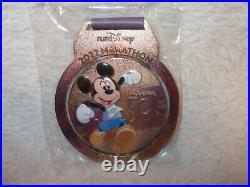 2022 Disney 50th Marathon Weekend 26.2 miles Mickey / Minnie Medal Shirt XL