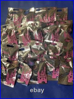 20 pack 2025 Disneyland Hidden Mickey Mystery Pouch Wave B NewithSealed (Pink)