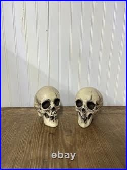 2 Vtg Walt Disney Skull Chalkware Decor Haunted Mansion Pirates Glows In Dark