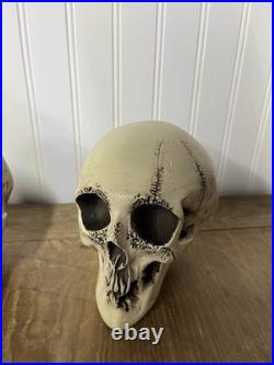 2 Vtg Walt Disney Skull Chalkware Decor Haunted Mansion Pirates Glows In Dark