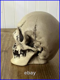 2 Vtg Walt Disney Skull Chalkware Decor Haunted Mansion Pirates Glows In Dark