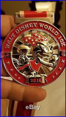Alt Disney World 2019 Marathon weekend finisher medals 5 Medals Goofy run LAST 1