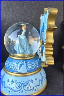 Authentic Original Disney Theme Parks Disney Princess Snow Gobes 5 Pcs