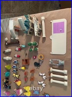 Cinderella Castle Playset Disneyland Resorts Disney World VTG Sounds & Lights