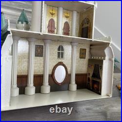 Cinderella Castle Playset Disneyland Resorts Disney World VTG Sounds & Lights