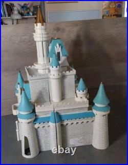 Cinderella Castle Playset Walt Disney World Retired w Play People Vintage