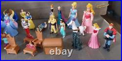 Cinderella Castle Playset Walt Disney World Retired w Play People Vintage
