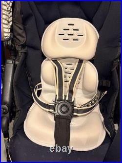 Combi Mechacal Handy Auto Stroller Nishimatsuya Disney Used Combi Mechacal Handy Auto Stroller Nishimatsuya Disney Used