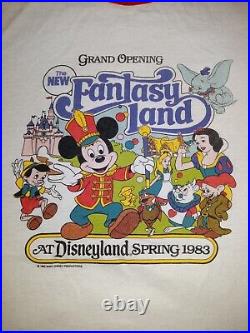 DISNEYLAND Fantasyland (L) 1983 VTG Grand Opening Ringer Walt Disney