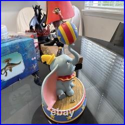 Disney Art of Disney Theme Parks Dumbo and Timothy Figurine Made in China