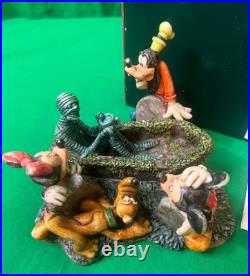 Disney HAUNTED MANSION Tea Anyone HARMONY KINGDOM Mickey Minnie Goofy Pluto NIB Disney HAUNTED MANSION Tea Anyone HARMONY KINGDOM Mickey Minnie Goofy Pluto NIB
