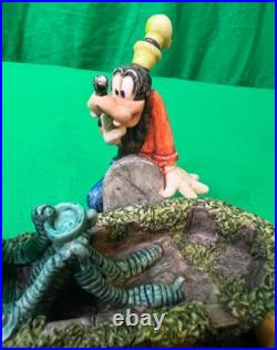 Disney HAUNTED MANSION Tea Anyone HARMONY KINGDOM Mickey Minnie Goofy Pluto NIB Disney HAUNTED MANSION Tea Anyone HARMONY KINGDOM Mickey Minnie Goofy Pluto NIB