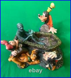 Disney HAUNTED MANSION Tea Anyone HARMONY KINGDOM Mickey Minnie Goofy Pluto NIB Disney HAUNTED MANSION Tea Anyone HARMONY KINGDOM Mickey Minnie Goofy Pluto NIB