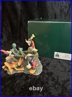 Disney HAUNTED MANSION Tea Anyone Harmony Kingdom Mickey Minnie Goofy Pluto