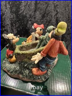 Disney HAUNTED MANSION Tea Anyone Harmony Kingdom Mickey Minnie Goofy Pluto