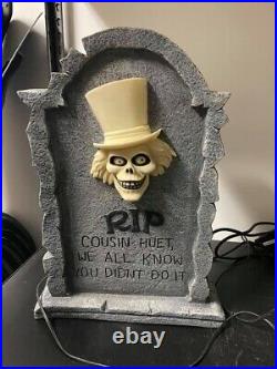 Disney Haunted Mansion EZRA HITCHHIKING GHOST light up tombstone decoration