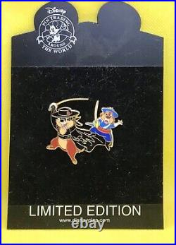 Disney LE 250 Pin Rare Chip as Zorro Dale Army Officer Swords 1.7 2006 on Card