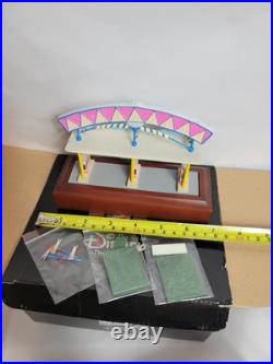 Disney MAGIC KINGDOM MARQUEE First Edition OLSZEWSKI 2011 Lights Up DISNEY WORLD