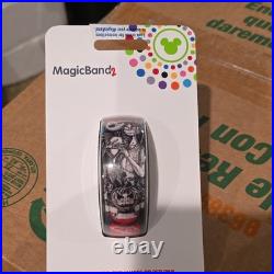 Disney MagicBand 2 Nightmare Before Christmas Jack & Sally Theme Park Band