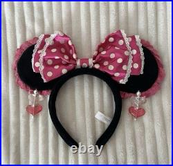 Disney Minnie Pink Headband Earrings Used & Slightly Chipped