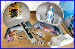 Disney Monorail Spaceship Earth Epcot Adventure Play Set & FiguresWorld Park Ex