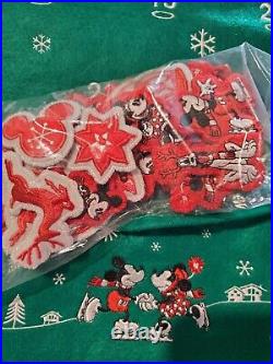 Disney Parks Theme Park Christmas Mickey Minnie Skating Tree Advent Calendar
