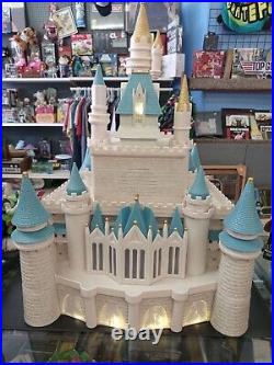 Disney Princess Theme Park Monorail Cinderella Castle With Figures Read Descrpt