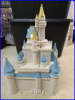 Disney Princess Theme Park Monorail Cinderella Castle With Figures Read Descrpt