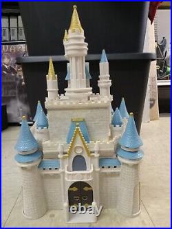 Disney Princess Theme Park Monorail Cinderella Castle With Figures Read Descrpt