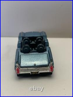Disney Rock-n- Roller Coaster Car Die Cast Theme Park Rollercoaster Auto Blue
