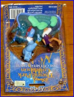Disney Theme Park Col. Die Cast Aladdin's Magic Carpet & Parade Vehicle NEW