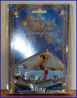 Disney Theme Park Col. Die Cast Aladdin's Magic Carpet & Parade Vehicle NEW
