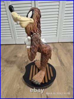Disney Theme Park Goofy Chewbacca Figurine Limited Edition Light-Up Base