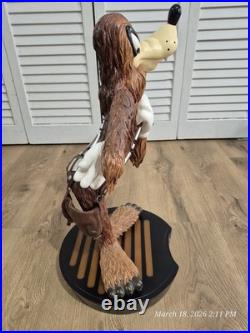 Disney Theme Park Goofy Chewbacca Figurine Limited Edition Light-Up Base