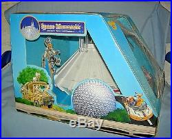 Disney Theme Park Monorail Space Mountain Playset withCharacters MIB