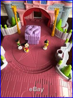 Disney Theme Parks SHOWTIME CELEBRATION PLAYSET Hasbro 2002 Magic Kingdom Lot