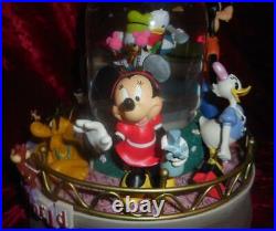 Disney Theme park tourist Mickey, Minnie, Goofy, Stitch Rare