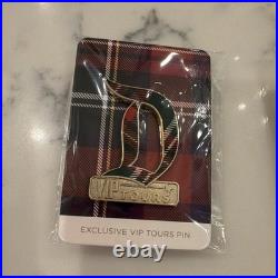 Disney VIP Tours Exclusive Christmas Pin Set with Coin Disneyland/DCA 2025