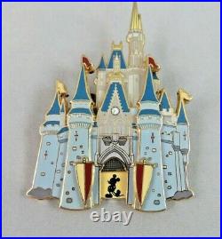 Disney WDW Pin Cast Member Castle Series Walt Disney World Cinderella Castle 3D