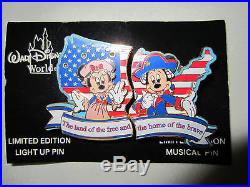 Disneyland Disney Pin Mickey's Star Spangled Event Light Up & Musical LE 1000