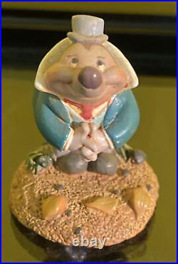 Disneyland Park Mr Toad Pewter Miniature Set Wind In The Willows