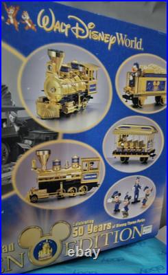Disneyland Resort Disney World 50 Years Golden Ltd Ed Theme Park Ed Railroad Set
