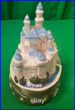 Disneyland SLEEPING BEAUTY CASTLE Collection 50th ANNIVERSARY Trinket Boxes WOW