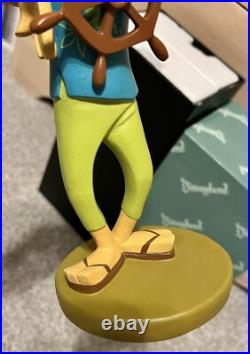 Disneyland Theme Park RARE Adventureland Skipper Figurine Limited Edition 500