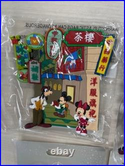 Hong Kong Disney Acrylic Keychain Set of 8 Mickey Minnie Halloween Theme Collect Hong Kong Disney Acrylic Keychain Set of 8 Mickey Minnie Halloween Theme Collect