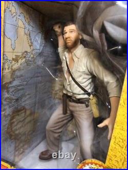 Indiana Jones 10 Vinyl Statue Figure Walt Disney Theme Park Exclusive