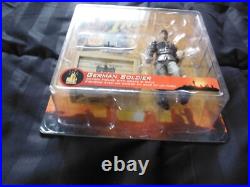 Indiana jones 2003 disney theme park german solder with crate