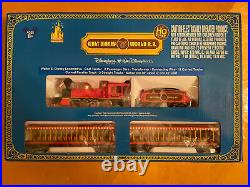 MINT New Walt Disney World Railroad HO Scale Train Set Theme Park Collection